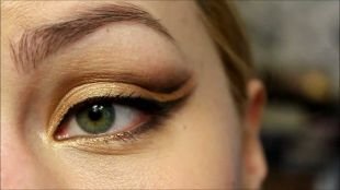 Вечерний макияж для зеленых глаз, выразительный арабский макияж